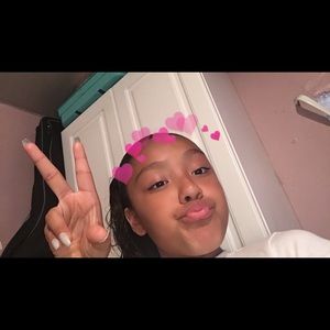 Meet your Posher, Ximena